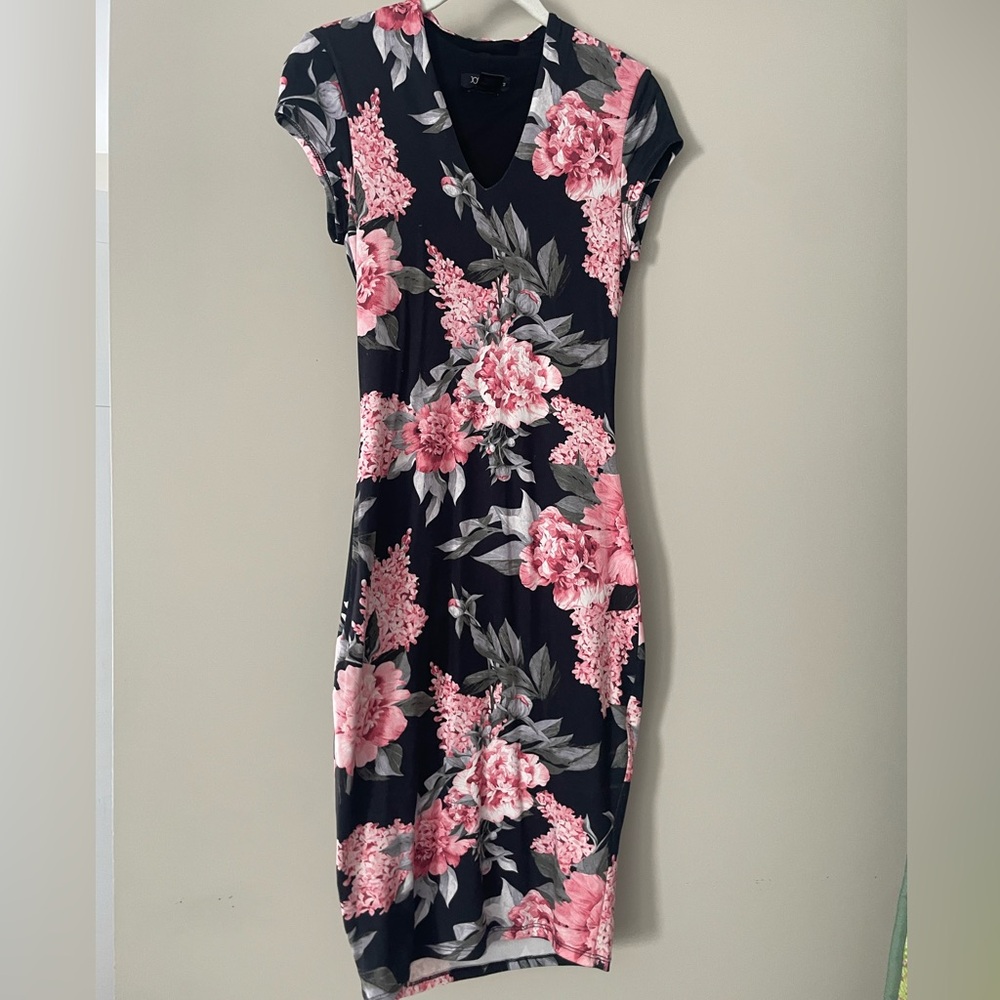 Joe & Elle Black and Pink Floral Midi Dress